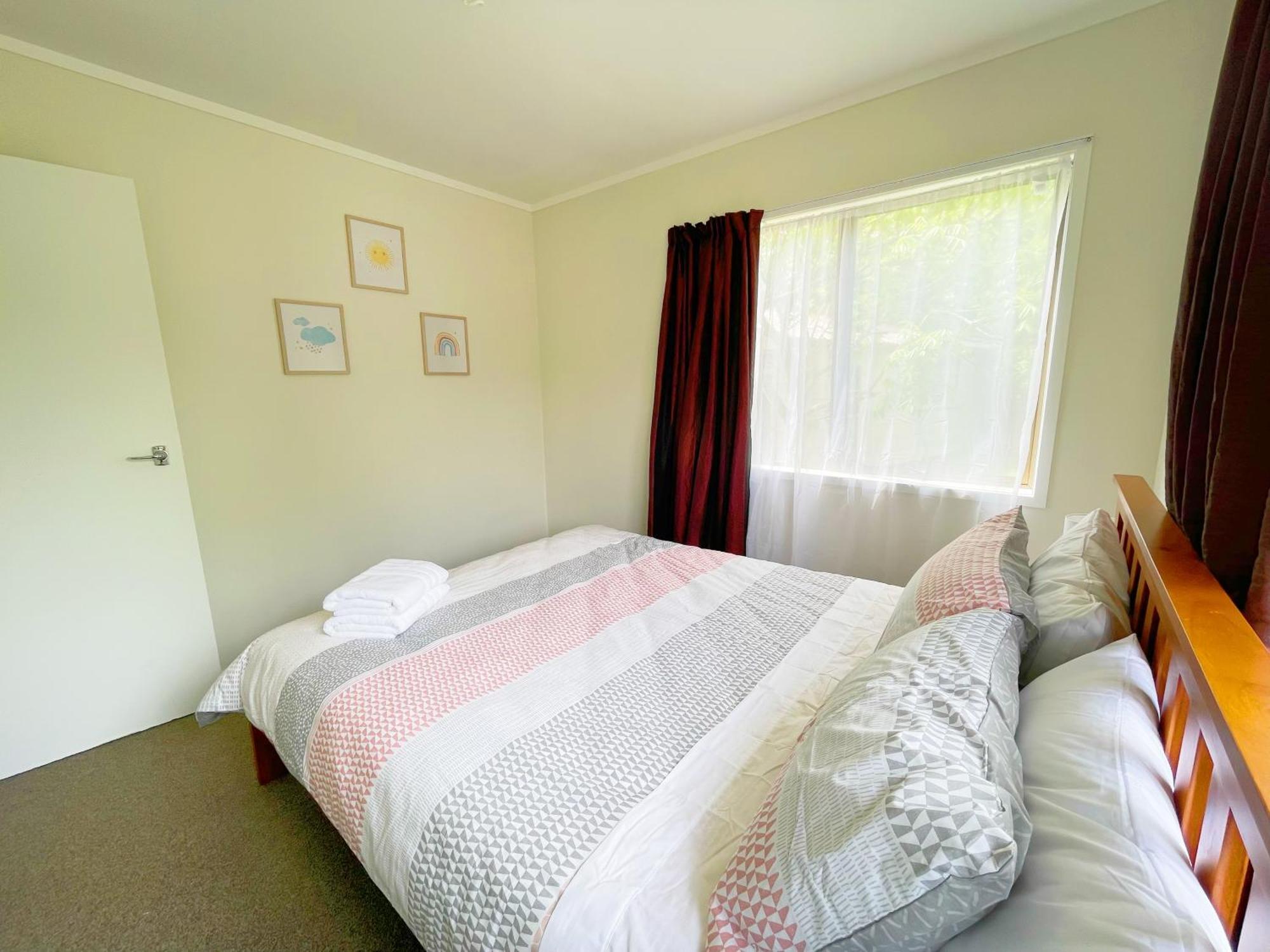 Holiday home 3 Bedroom Family Close To The Base Hamilton