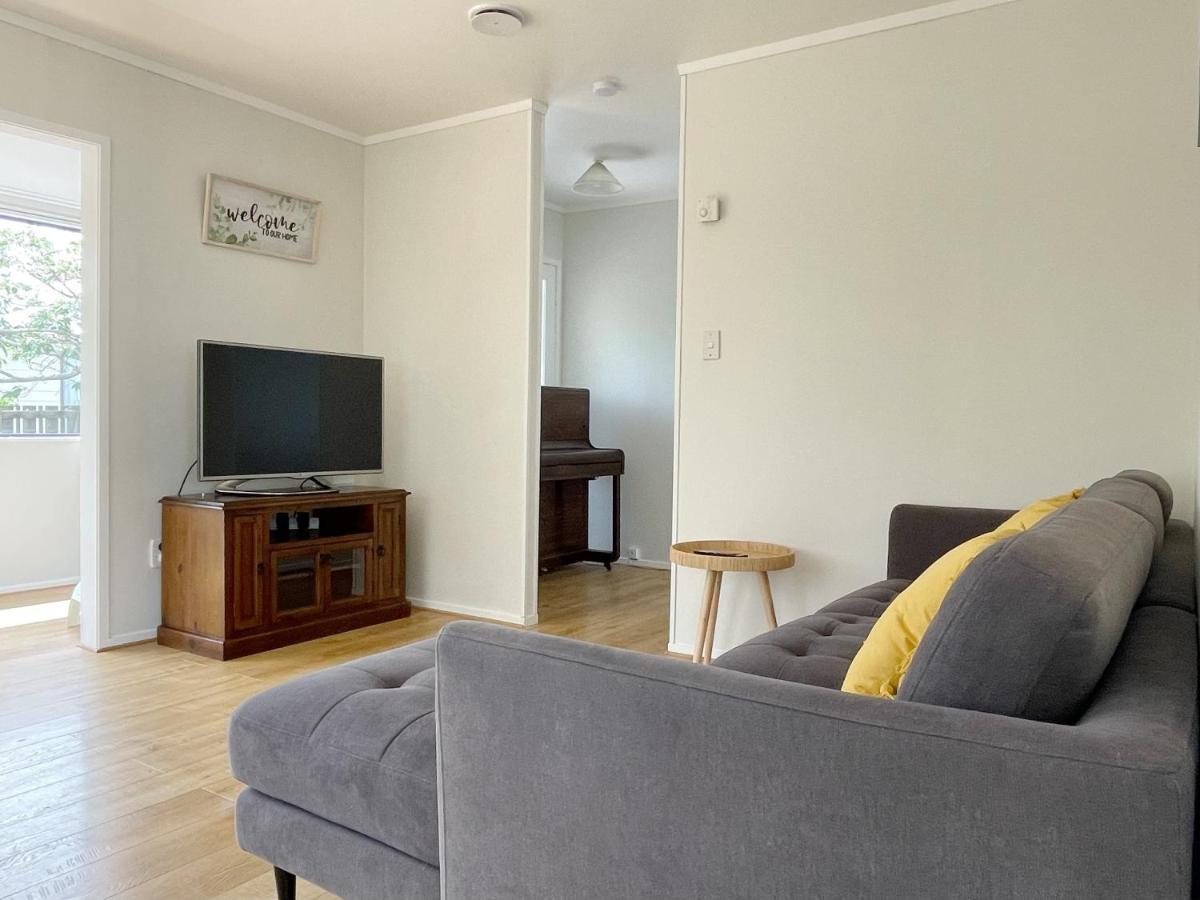 3 Bedroom Family Close To The Base Hamilton